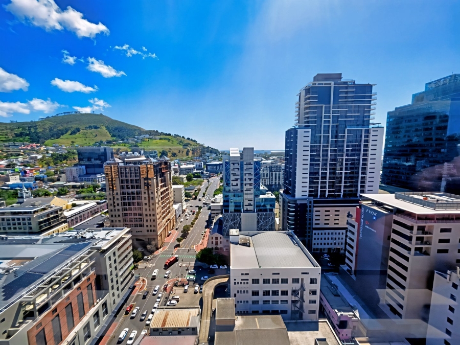 2 Bedroom Property for Sale in Cape Town City Centre Western Cape